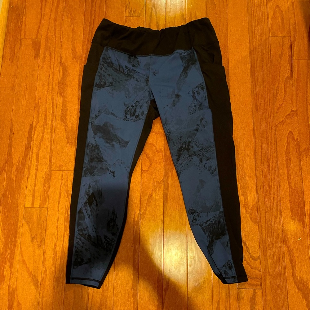 North face Leggings